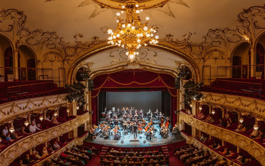 Teatrul Regina Maria